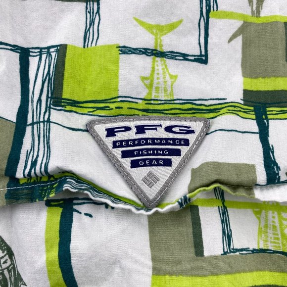 Columbia Sportswear PFG Shirt Men Medium M White Green Button Up All Over Print - Picture 12 of 15
